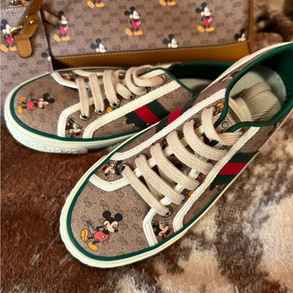 Gucci x Disney Mickey Mouse Tote and Sneakers Set shoes size us8 - Picture 6 of 7